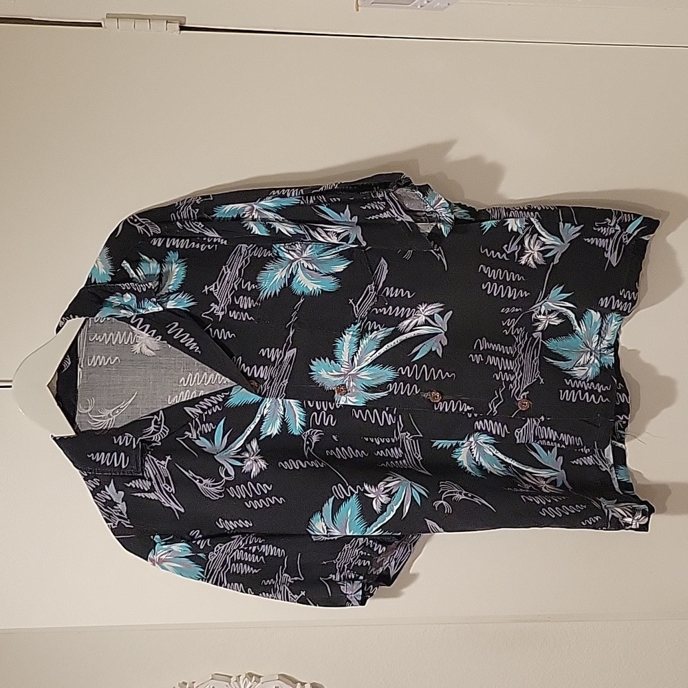 Men's Hawaiian shirt, size L